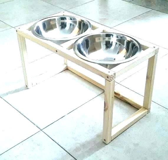 Elevated Dog Bowls for Large or Extra Large Dog. Great Dane, Saint